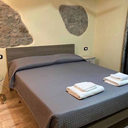 Tra Storia E Realta Bed & Breakfast Sardara Bagian luar foto