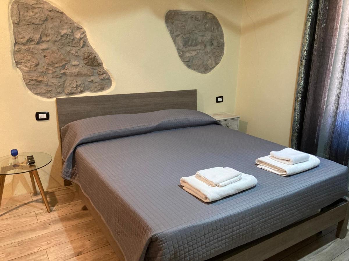 Tra Storia E Realta Bed & Breakfast Sardara Bagian luar foto
